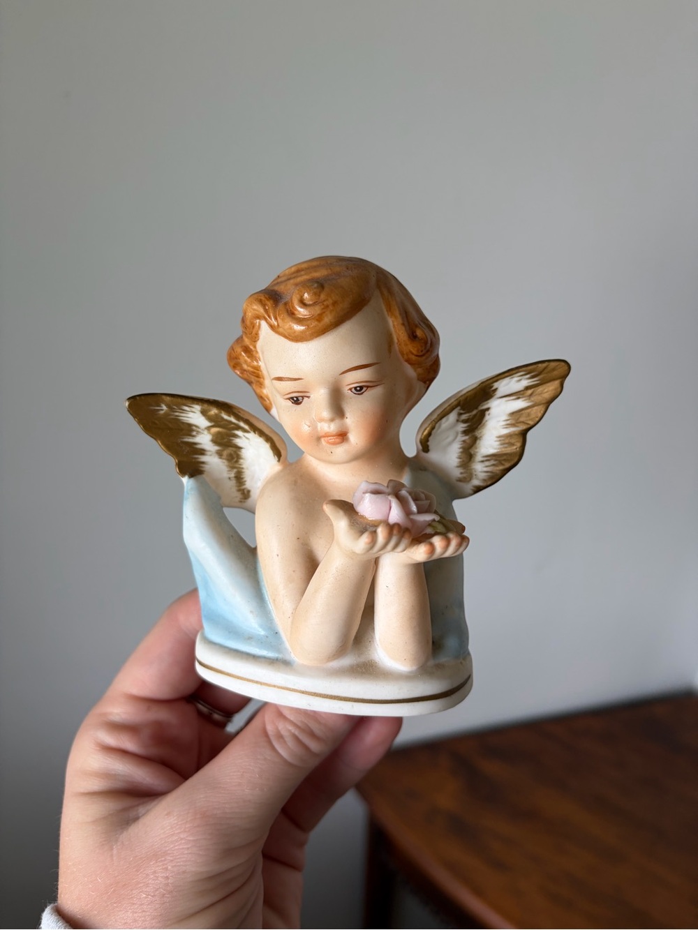 Ardco Hand Painted Ceramic Angel Figurine White Blue Gold 1950s Japan